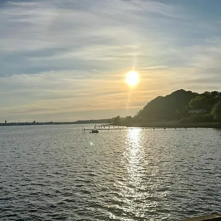 5 Star In בית נופש *